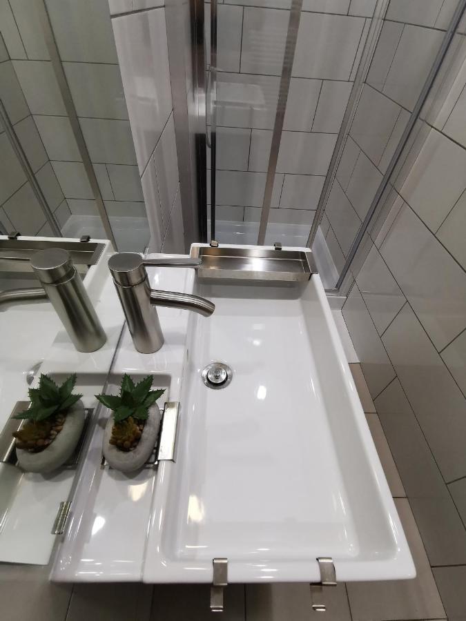 Goriska Apartments Ajdovscina Ngoại thất bức ảnh