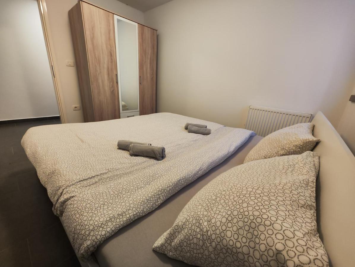 Goriska Apartments Ajdovscina Ngoại thất bức ảnh