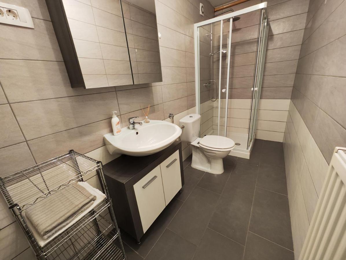 Goriska Apartments Ajdovscina Ngoại thất bức ảnh